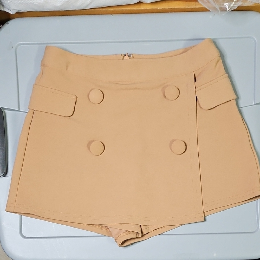 Forever 21 Tan Women's Skorts with Button Detail